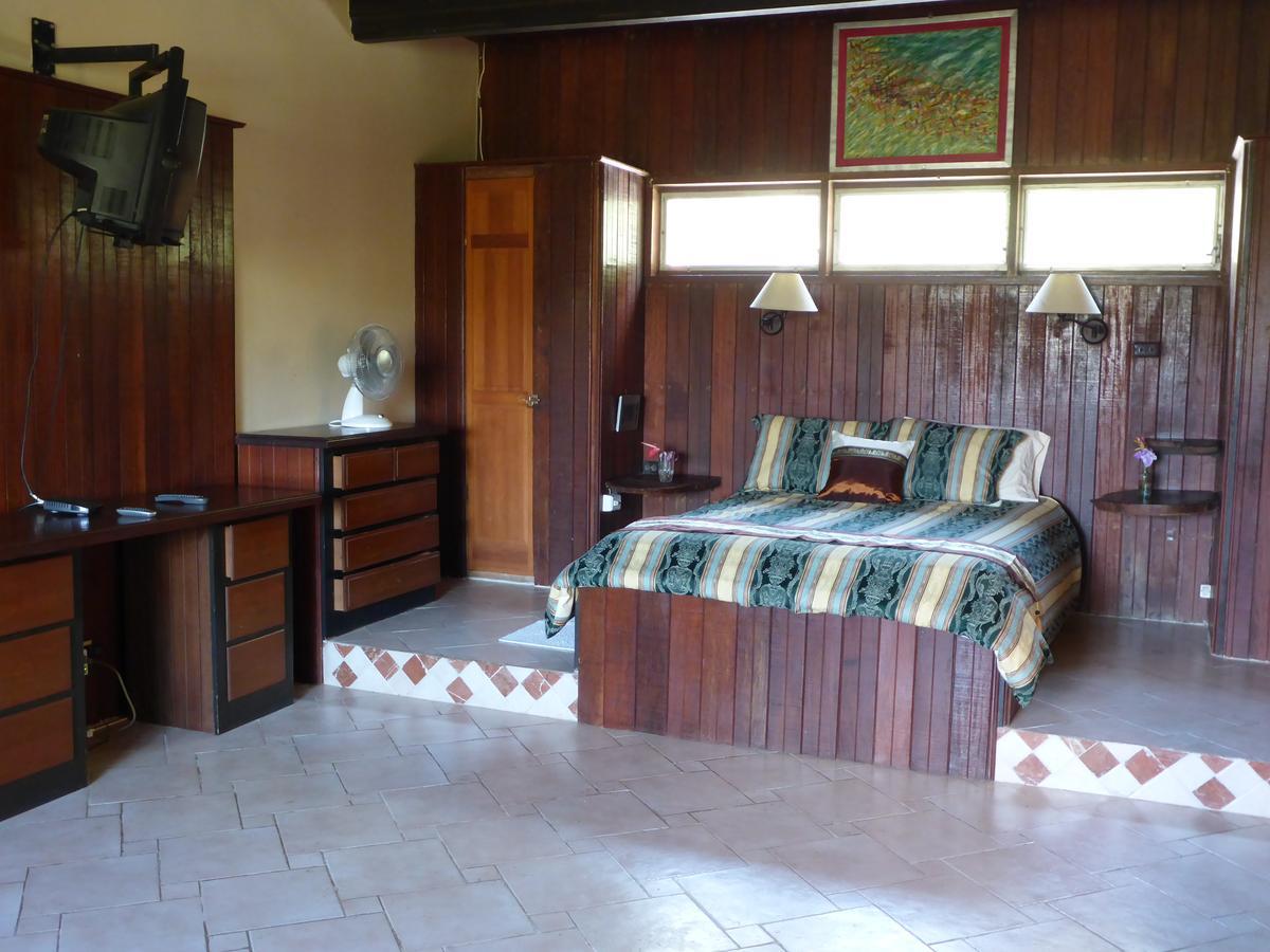 The Golden Frog Inn El Valle de Anton Exterior foto